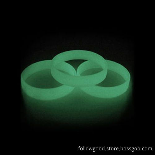 2014 New Light in Dark Silicone Wristbands